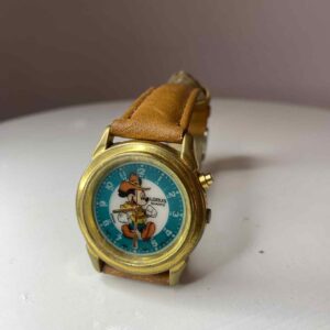Reloj Vintage Lorus “Cowboy Mickey” – Modelo V531-8A00